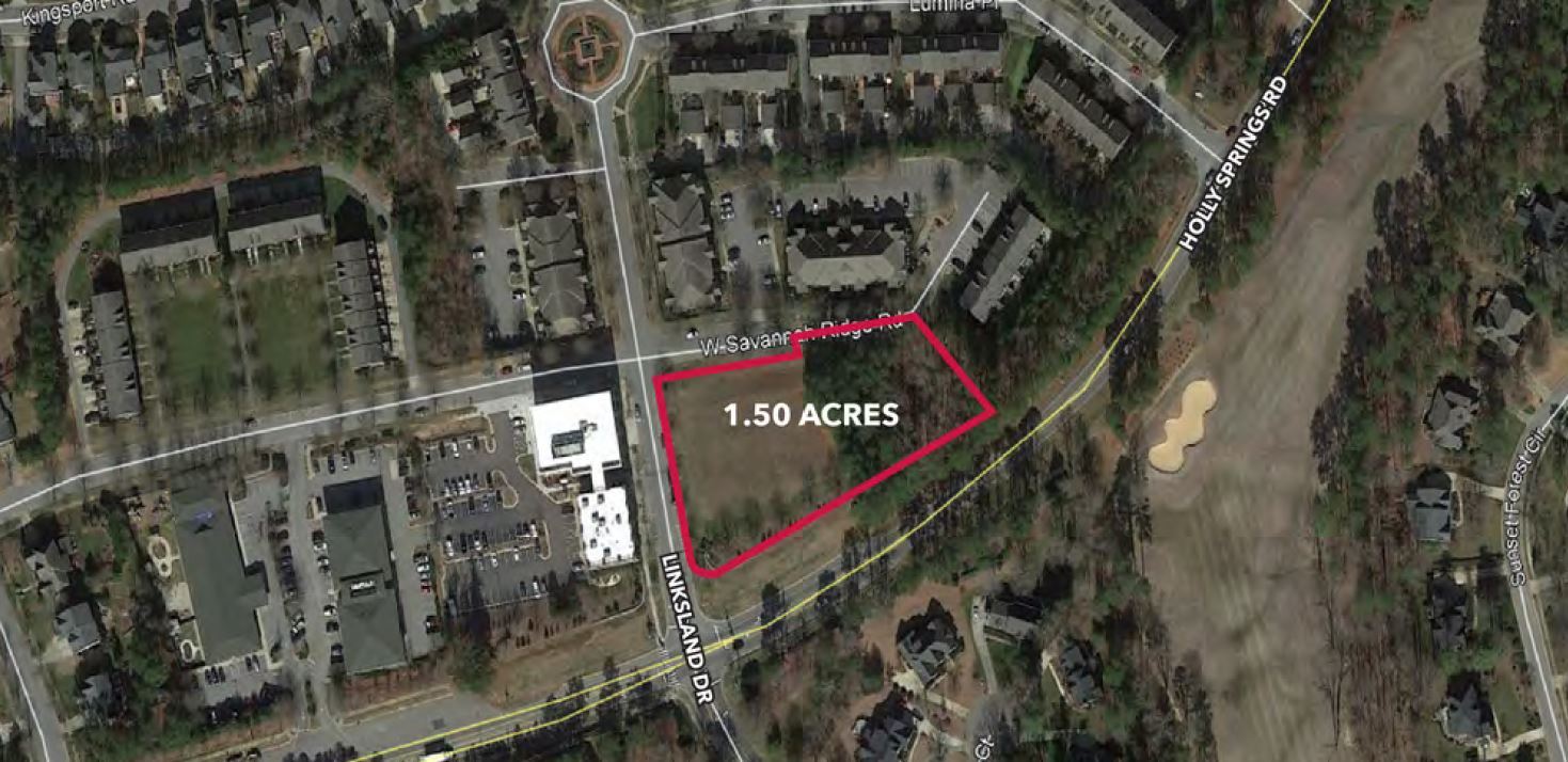 4951 Linksland Dr, Holly Springs, NC 27540