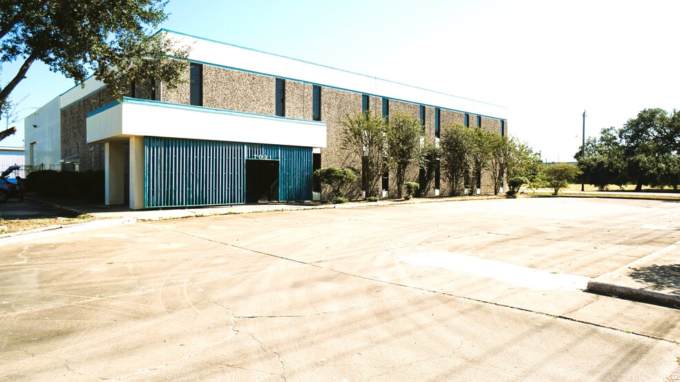 7031 Grand Blvd, Houston, TX for lease - Building Photo - Image 1 of 10