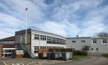 Penns Pl, Petersfield for lease Building Photo- Image 2 of 2