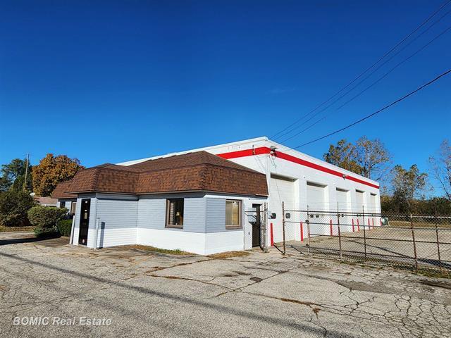 6512 N Dort Hwy, Flint, MI for sale - Primary Photo - Image 1 of 13