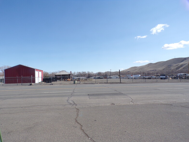 4207 Main Street. -1, Union Gap, WA for sale - Primary Photo - Image 1 of 2