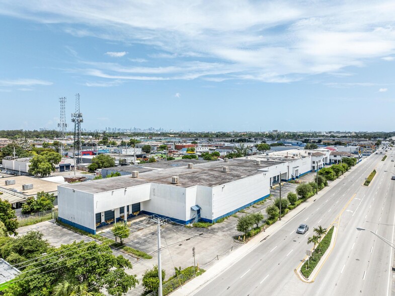 2525 W 4th Ave, Hialeah, FL for sale - Building Photo - Image 3 of 17