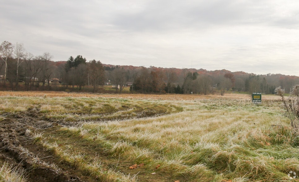 7841 Warren Sharon Rd, Brookfield, OH 44403