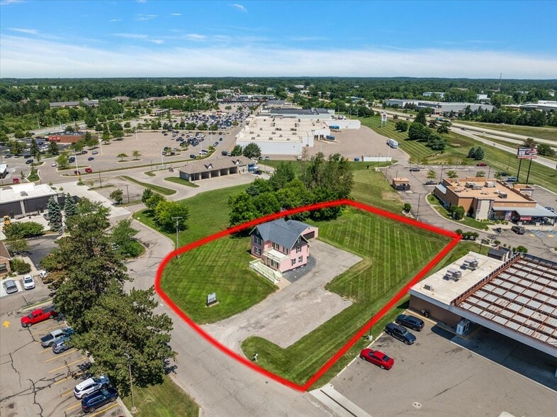 16237 Jennings Rd, Fenton, MI for lease - Building Photo - Image 3 of 12