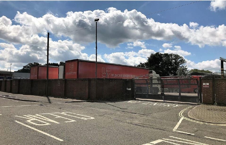 Metcalf Way, Crawley, RH11 7SU