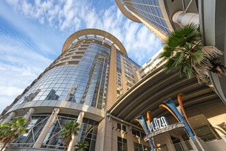 121-189 S Orange Ave, Orlando, FL for lease Interior Photo- Image 1 of 32