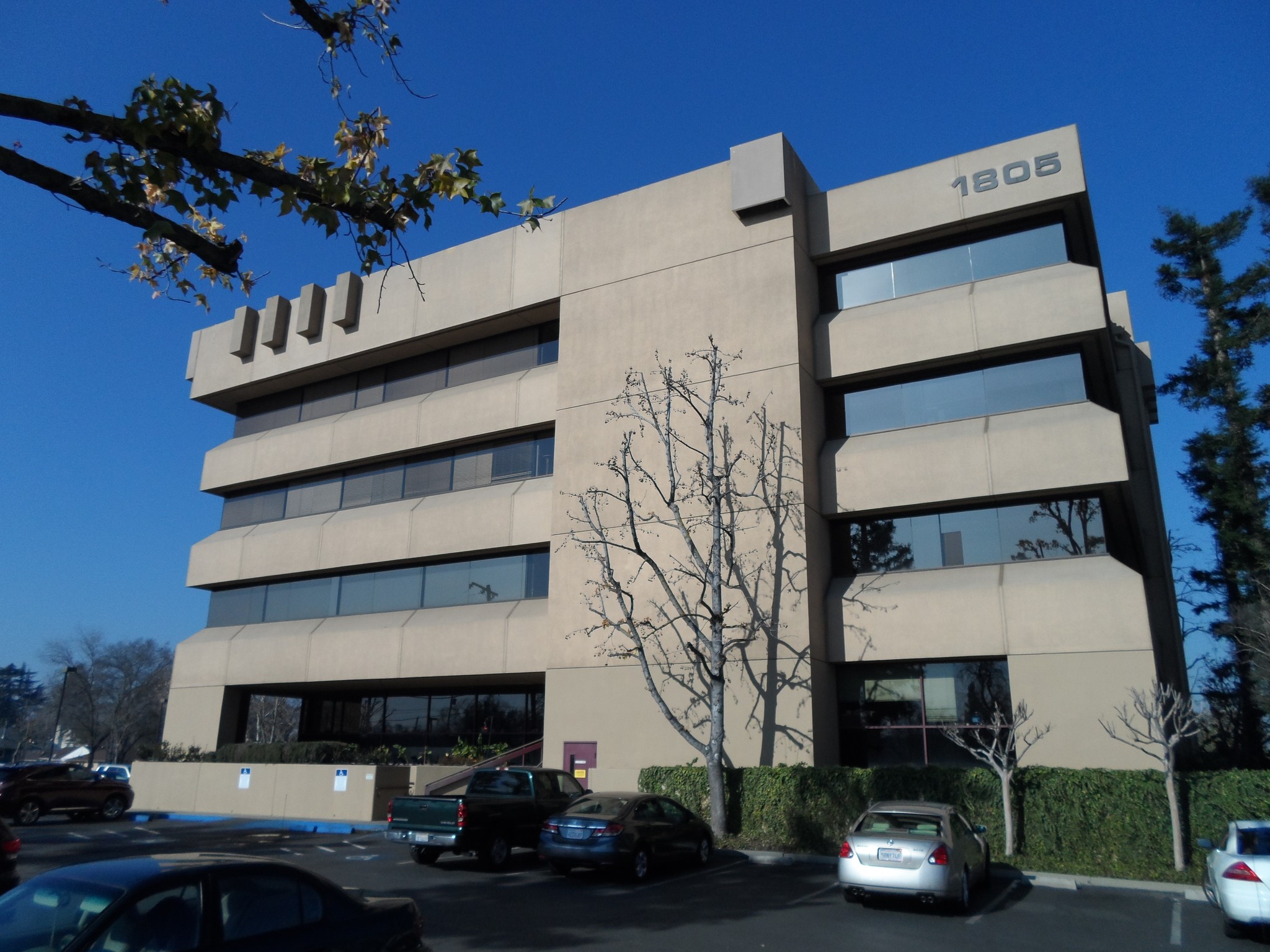 1805 N California St, Stockton, CA for sale Building Photo- Image 1 of 1