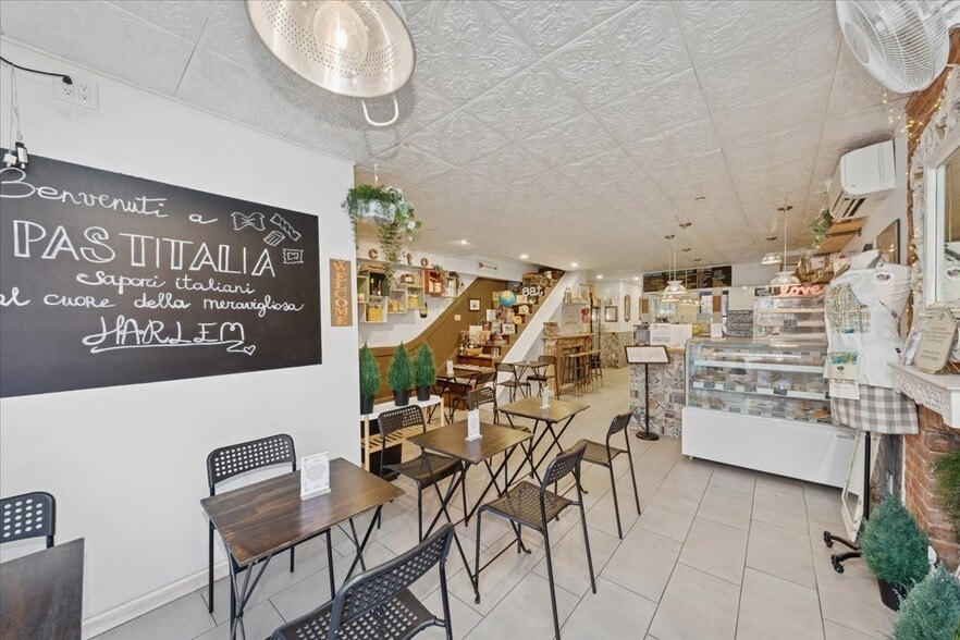 264 Lenox Ave, New York, NY for lease - Building Photo - Image 2 of 16