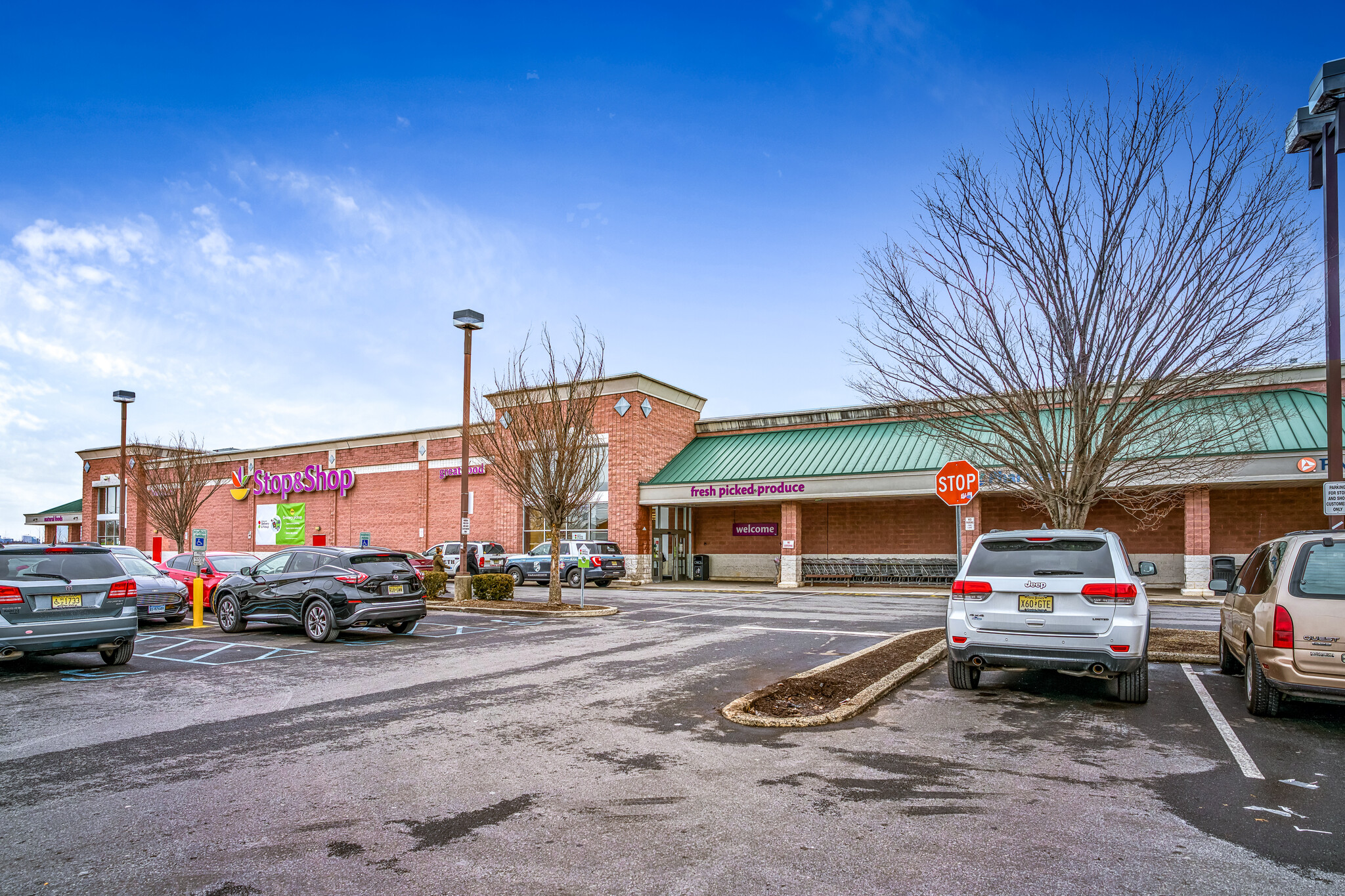 801-827 Newark Ave, Elizabeth, NJ 07208 - Stop & Shop | LoopNet.com