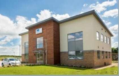 1 Weekley Wood Clos, Kettering for sale Primary Photo- Image 1 of 1