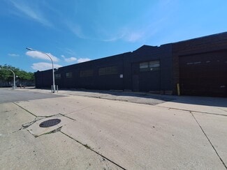 More details for 740 N Albany Ave, Chicago, IL - Industrial for Lease