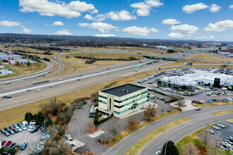 10201 Parkside Dr, Knoxville, TN for lease Building Photo- Image 1 of 3