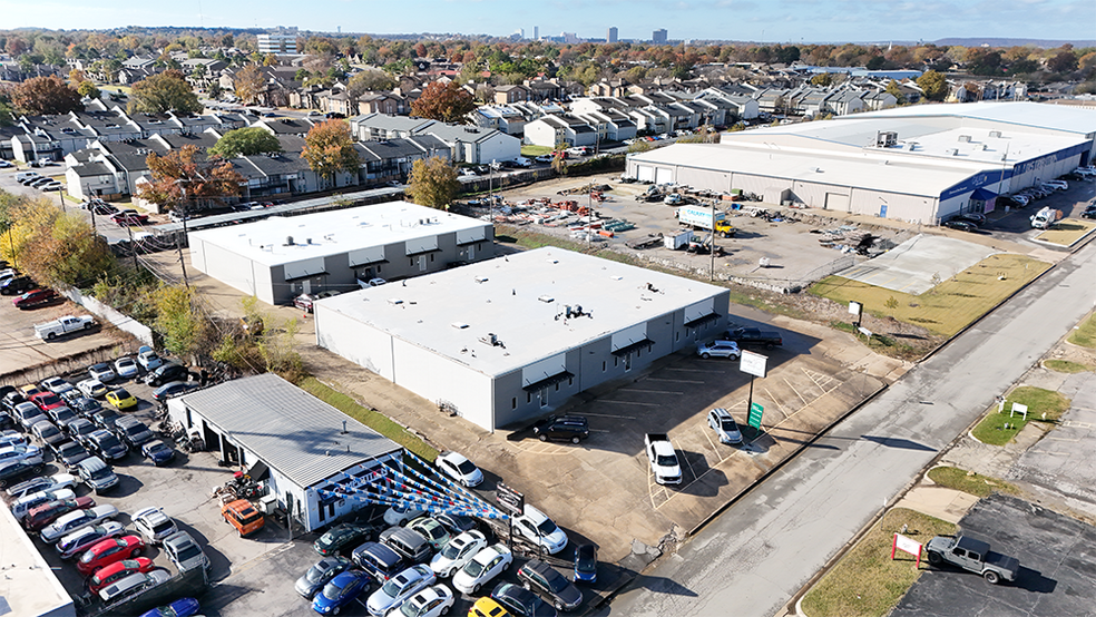 7632-7636 E 46th Pl, Tulsa, OK for sale - Primary Photo - Image 3 of 5