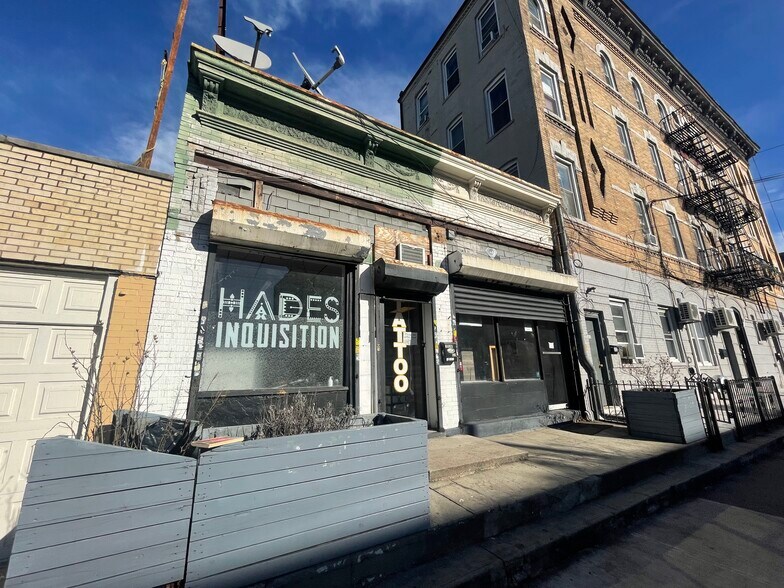 17-11 Linden St, Ridgewood, NY for sale - Building Photo - Image 1 of 1