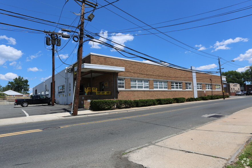 14-24 E Wesley St, South Hackensack, NJ for lease - Building Photo - Image 3 of 3