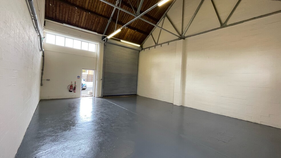 Hartlebury Trading Estate, Hartlebury for lease - Interior Photo - Image 3 of 5