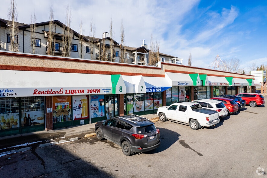 735 Ranchlands Blvd NW, Calgary, AB for lease - Building Photo - Image 1 of 5
