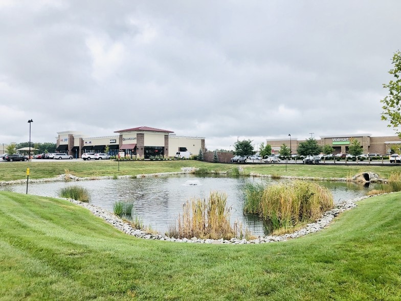 E 131st St, Fishers, IN for lease - Building Photo - Image 2 of 7