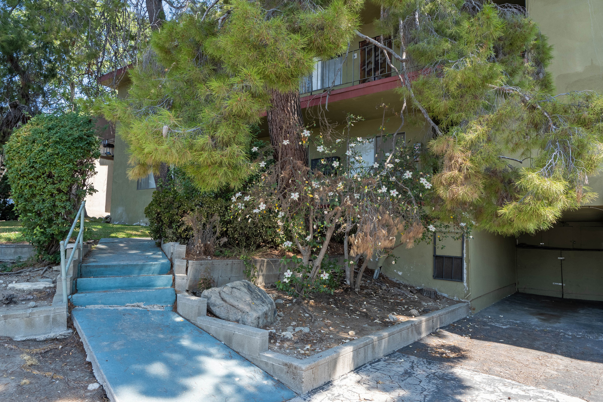 10136 Silverton Ave, Tujunga, CA for sale Building Photo- Image 1 of 1