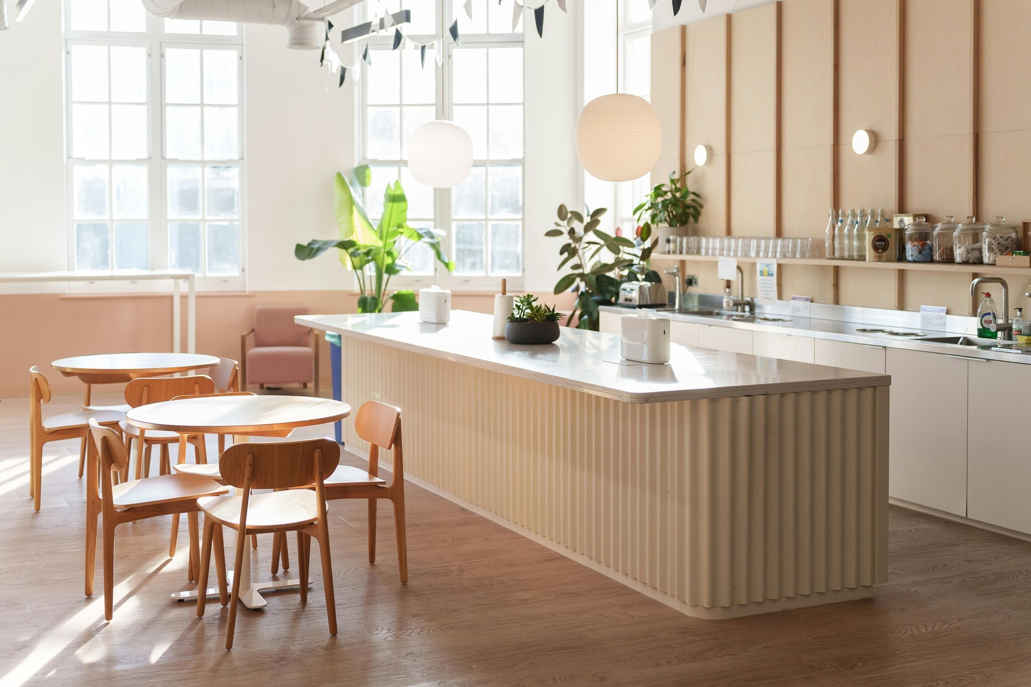 Old St, London for lease Interior Photo- Image 1 of 8