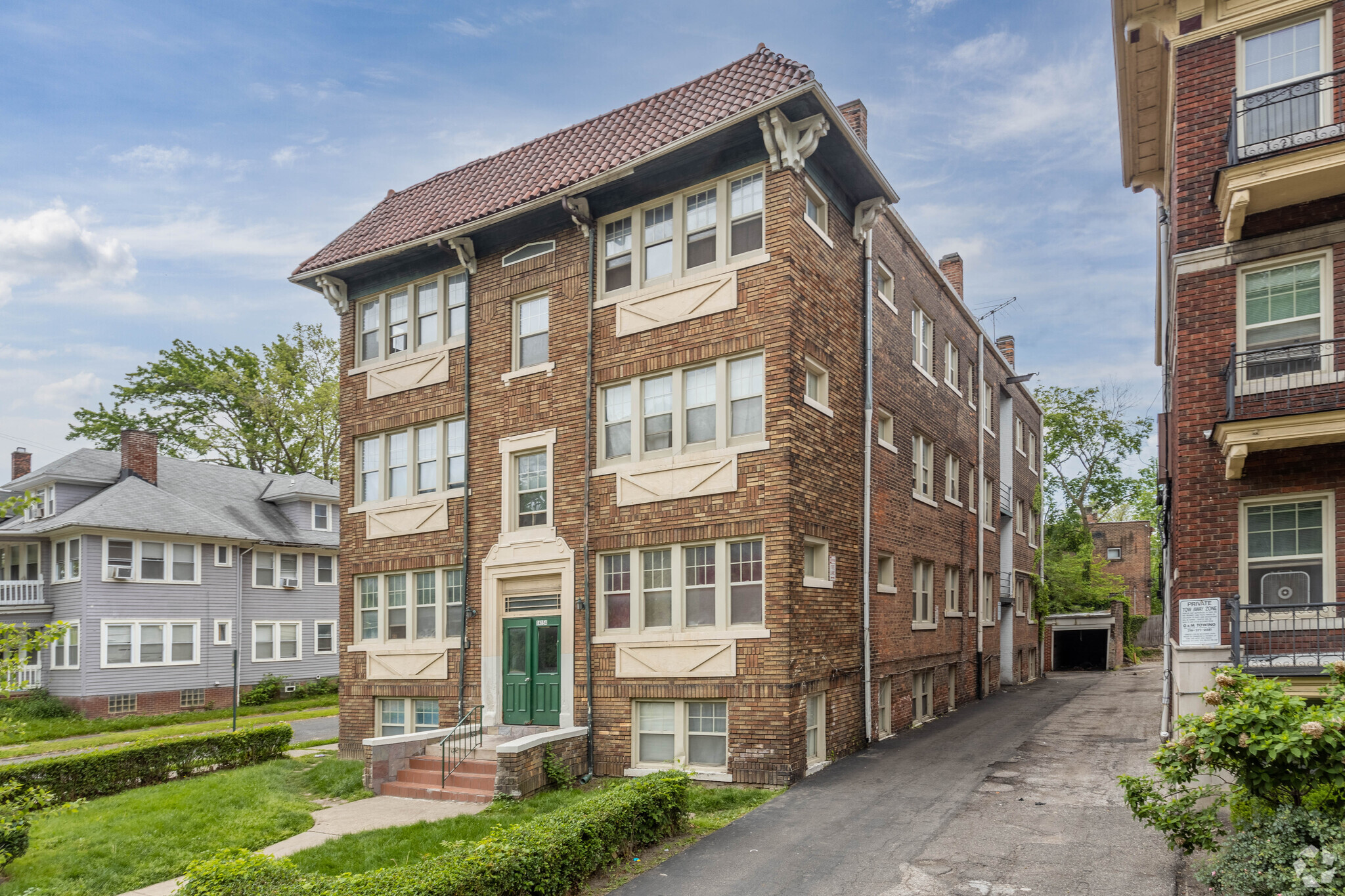 14154 Superior Rd, Cleveland Heights, OH 44118 - Multifamily for Sale ...