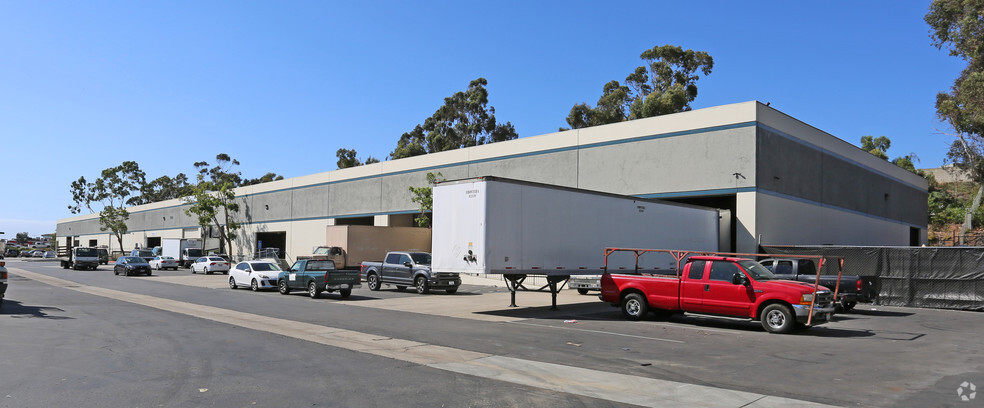 3800 Main St, Chula Vista, CA for lease - Building Photo - Image 3 of 8