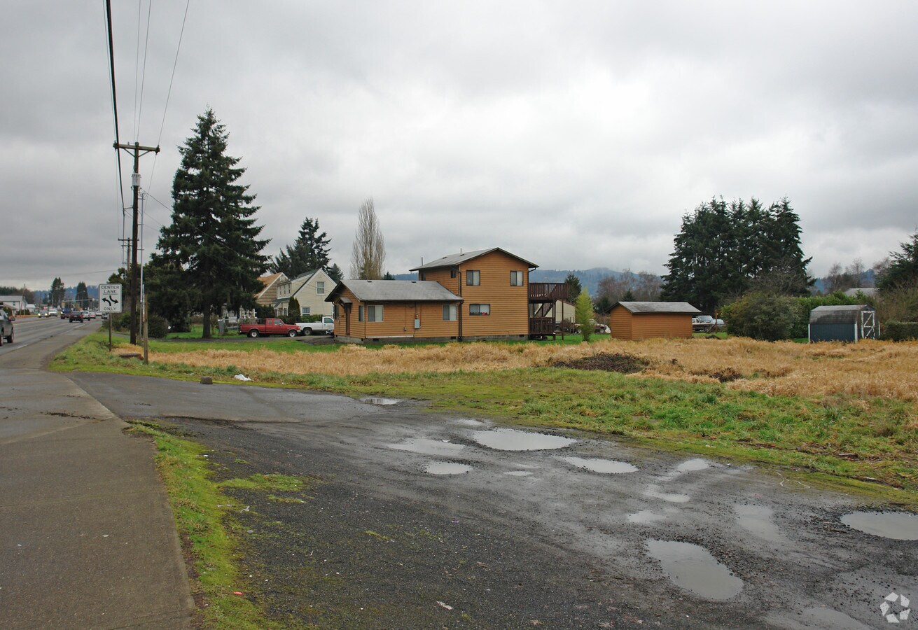 Ocean Beach Hwy, Longview, WA 98632