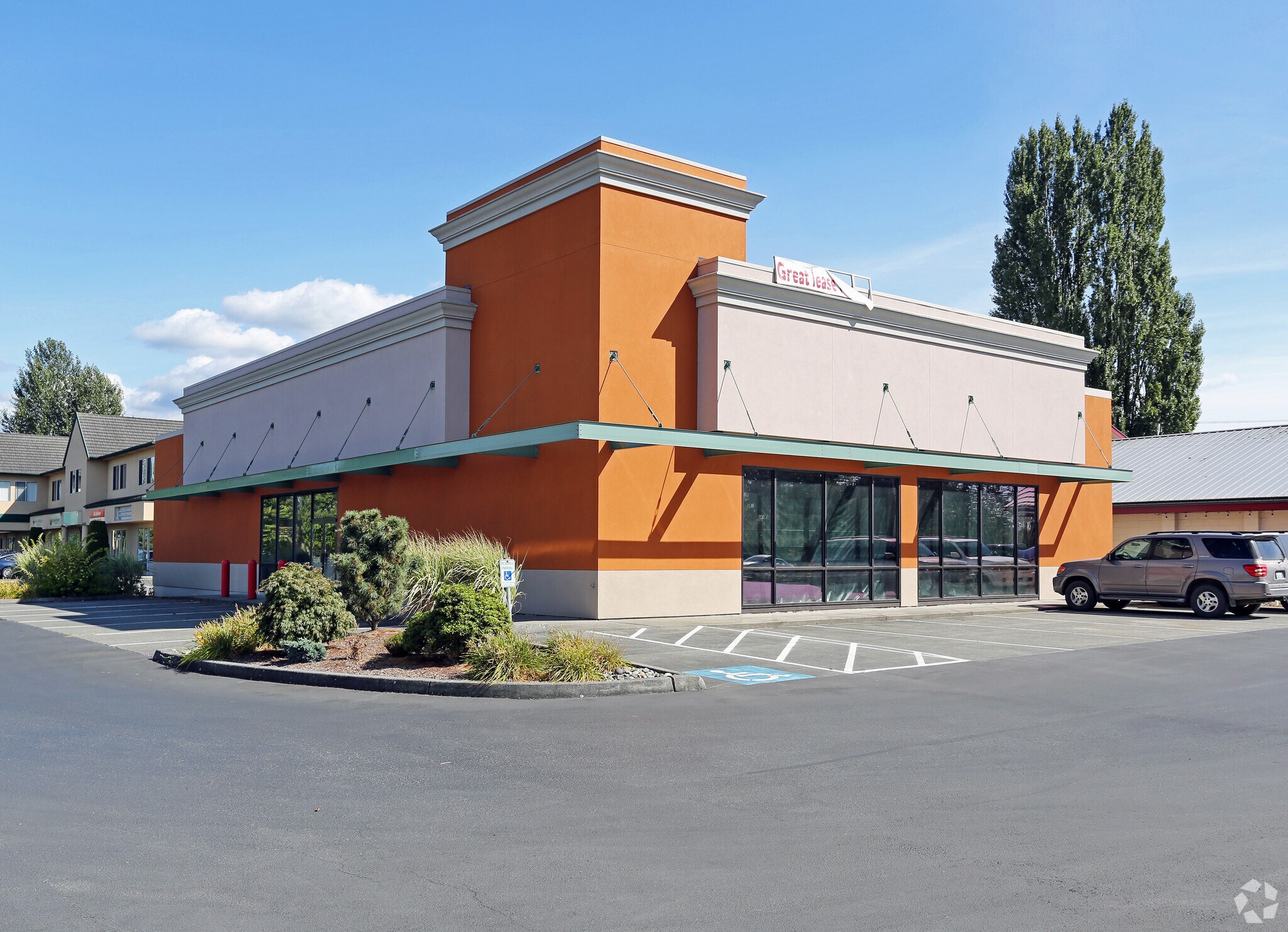 1350 S Burlington Blvd, Burlington, WA, 98233 Office/Retail Space For