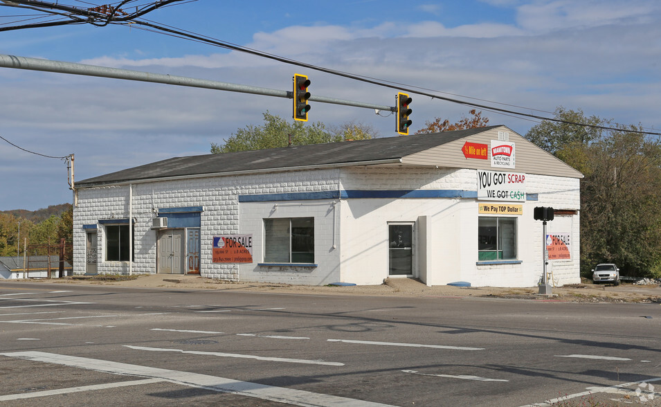 7996 Harrison Ave, Cleves, OH for sale - Primary Photo - Image 1 of 1