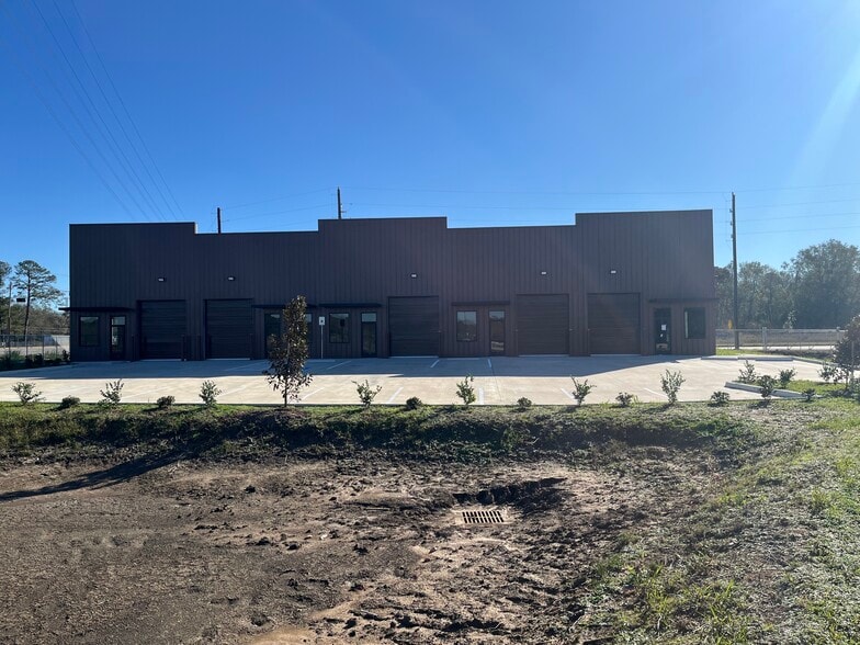 4711 E Richey Rd, Humble, TX for sale - Building Photo - Image 2 of 3