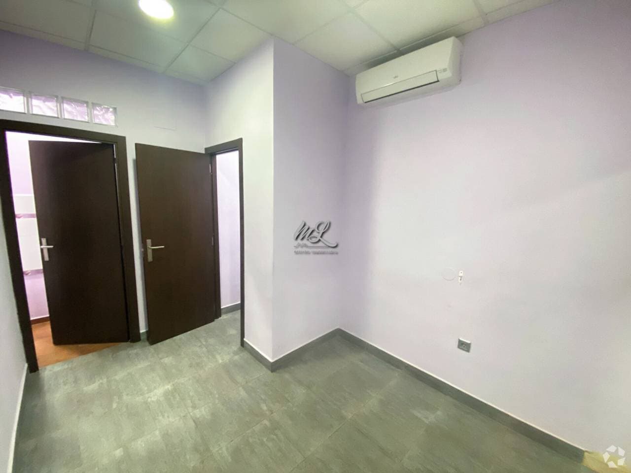 in Toledo, Toledo for sale Interior Photo- Image 1 of 1