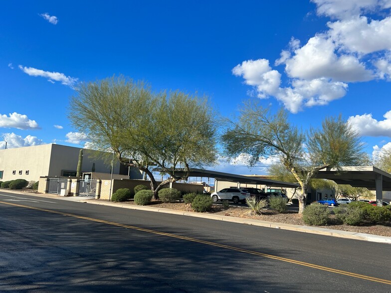 13843 W Meeker Blvd, Sun City West, AZ for lease - Building Photo - Image 2 of 17