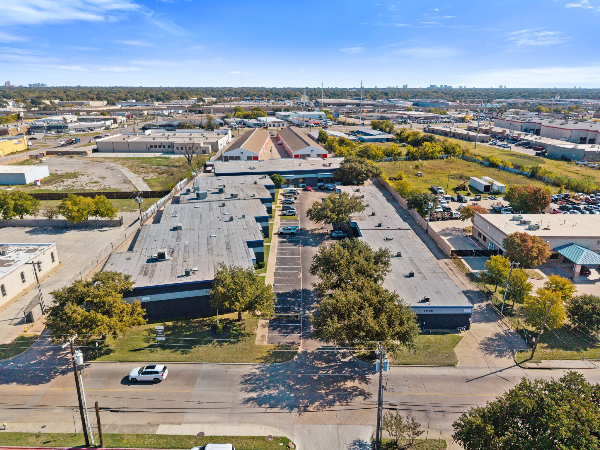11126 Shady Trl, Dallas, TX for lease Building Photo- Image 1 of 5