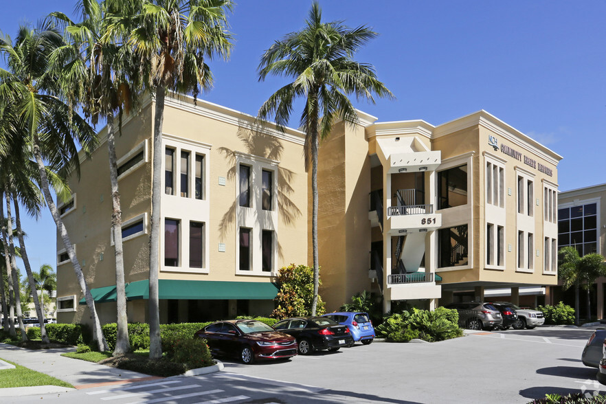 851 5th Ave N, Naples, FL for sale - Building Photo - Image 1 of 1