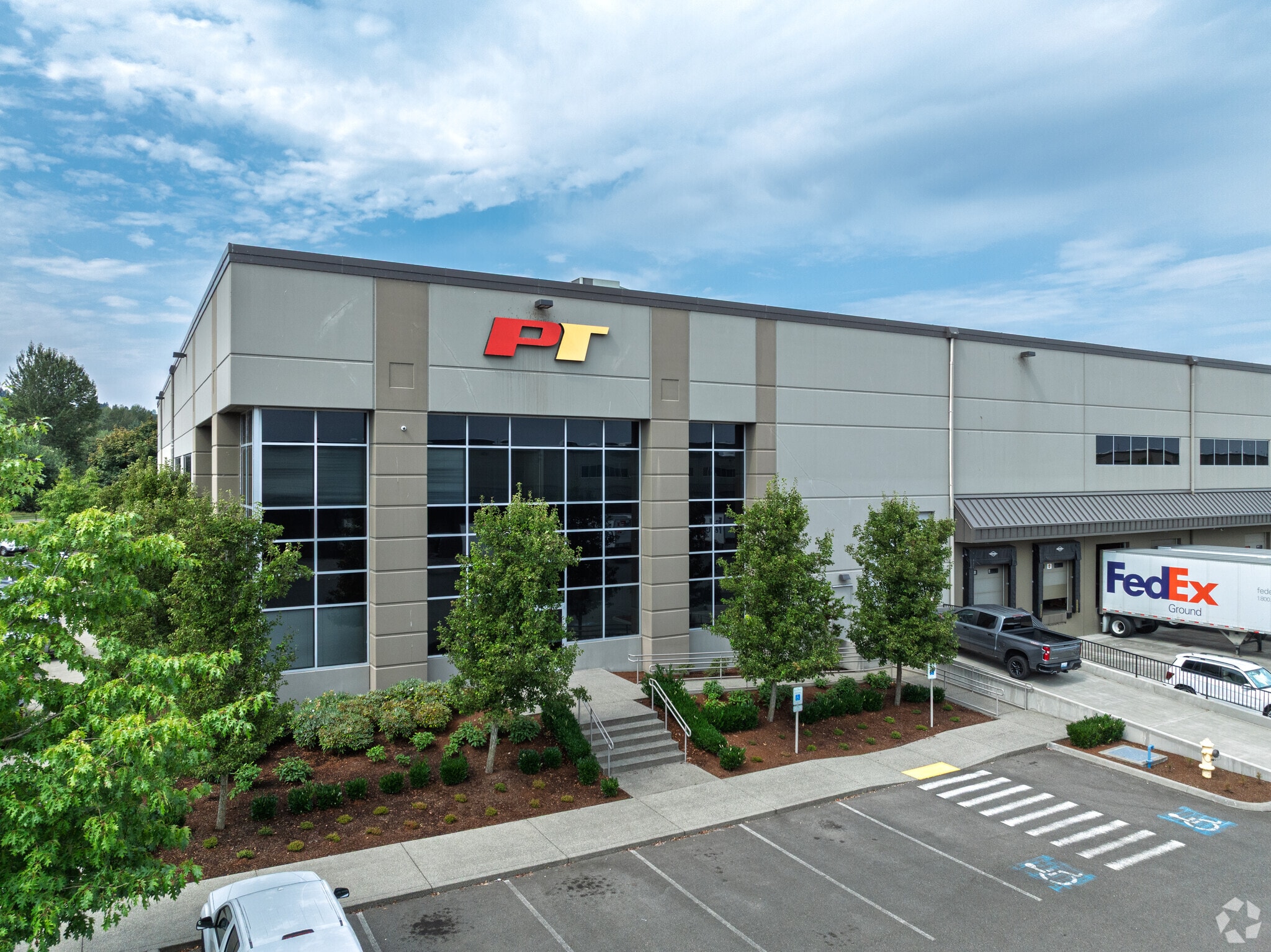 20413 59th Pl S, Kent, WA for lease Primary Photo- Image 1 of 7