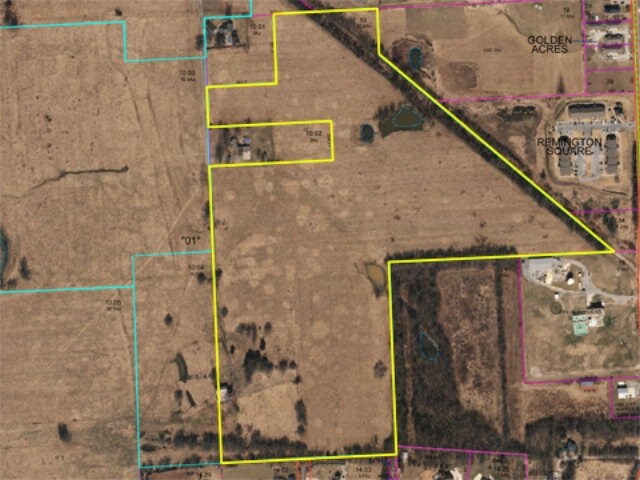 15 Deer Run Ln, Pittsburg, KS for sale Primary Photo- Image 1 of 1