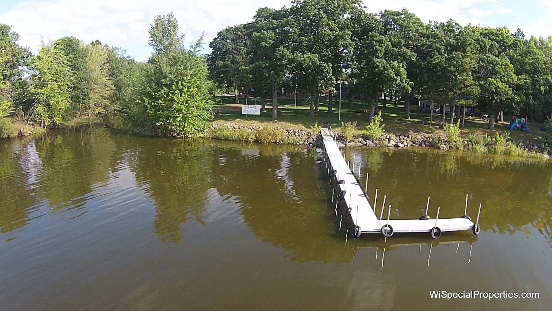 W505 Huron Bay Dr, Montello, WI 53949 Log Cabin Resort