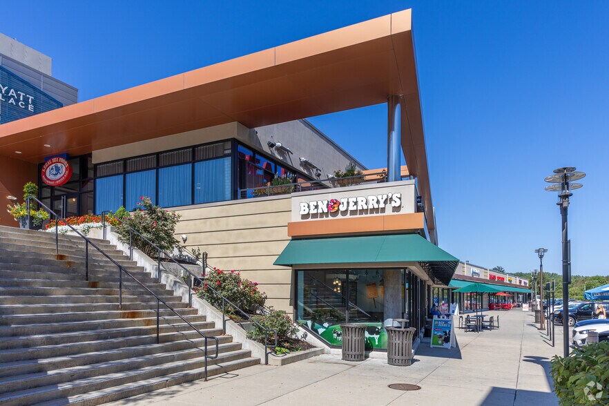 30 Forbes Rd, Braintree, MA for sale - Primary Photo - Image 1 of 1