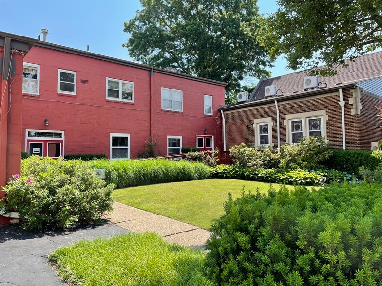 616 Washington St, Sewickley, PA for lease - Building Photo - Image 1 of 9