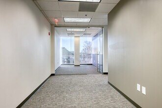 1 W Court Sq, Decatur, GA for lease Building Photo- Image 1 of 6