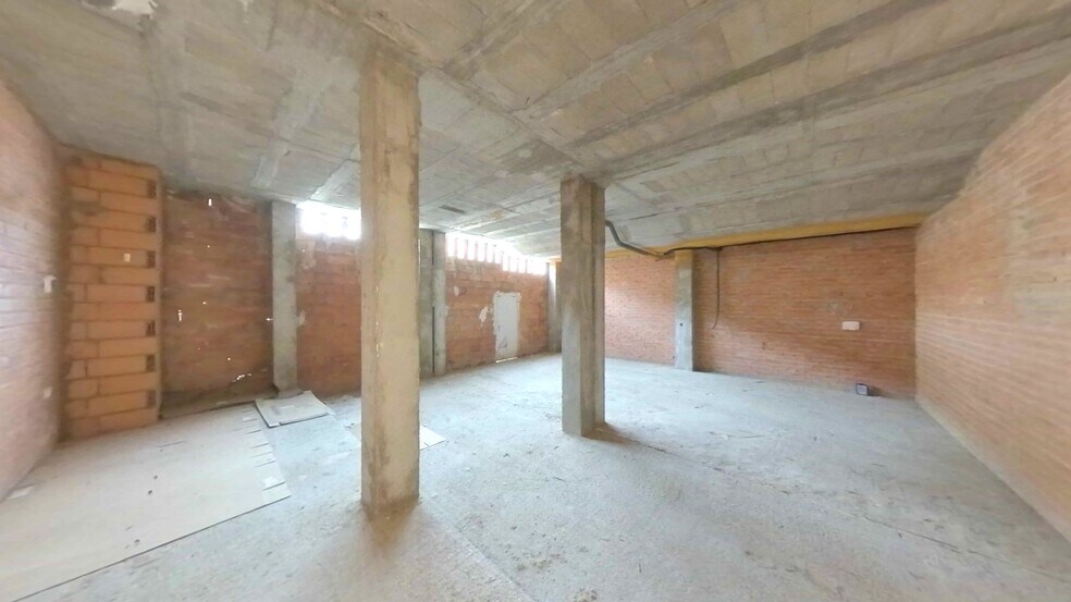 Retail in Tarazona for sale - Building Photo - Image 3 of 21
