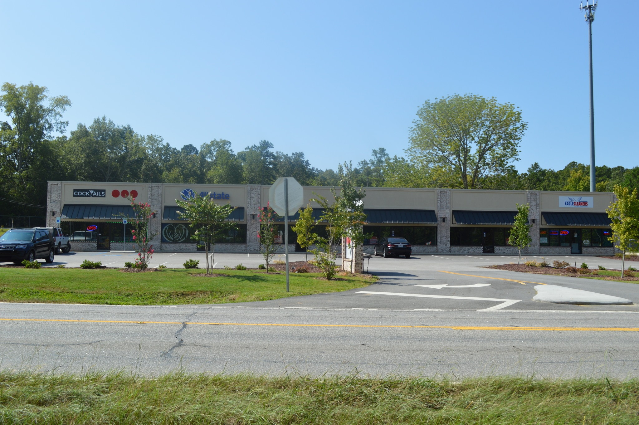 137-145 Chapin Rd, Chapin, SC for lease Primary Photo- Image 1 of 13