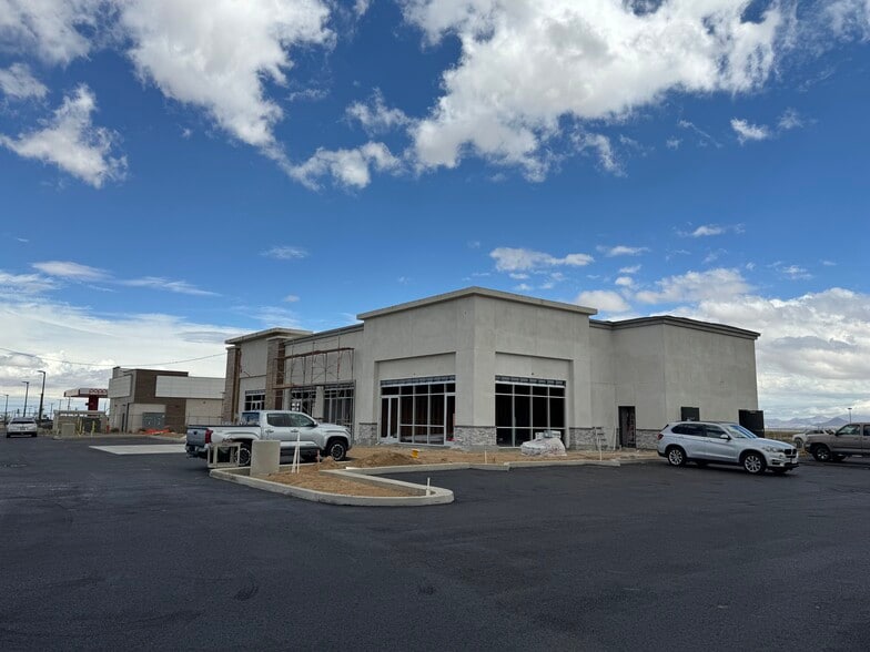 Mojave Dr, Adelanto, CA for lease - Building Photo - Image 3 of 7