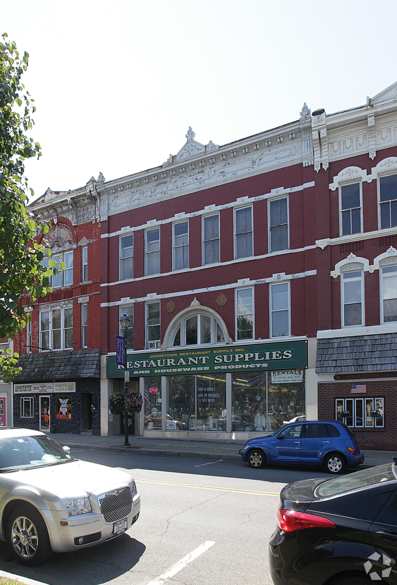 132 W Main St, Johnstown, NY for sale Primary Photo- Image 1 of 1