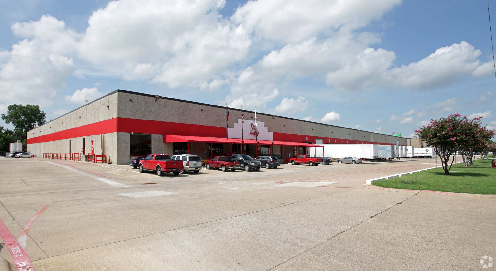 1430 Avenue R, Grand Prairie, TX for sale Primary Photo- Image 1 of 1