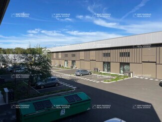 More details for Multiple Space Uses for Lease