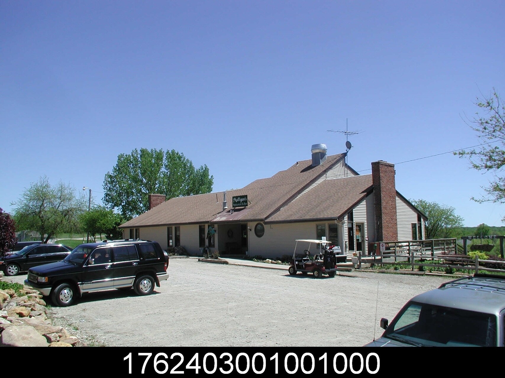 6504 Cherokee Ln, Ozawkie, KS for sale Primary Photo- Image 1 of 1