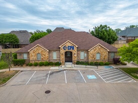 935 W Glade Rd, Hurst TX - Office Space