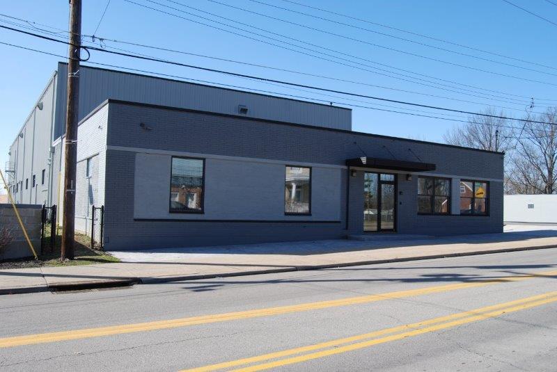 415 Greenwell Ave, Cincinnati, OH for lease - Primary Photo - Image 1 of 9