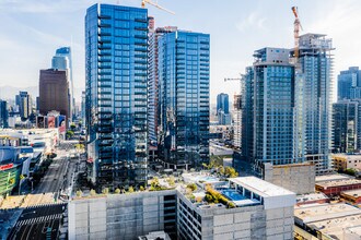 1200 S Figueroa St, Los Angeles, CA - AERIAL  map view